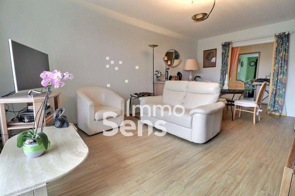 Vente appartement T3  Lille  Réf.LO19100
